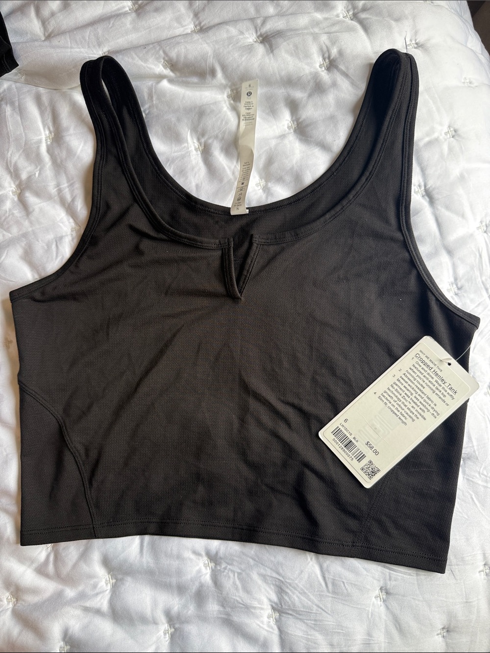 Lululemon Cropped Henley NWT Black Sz 6